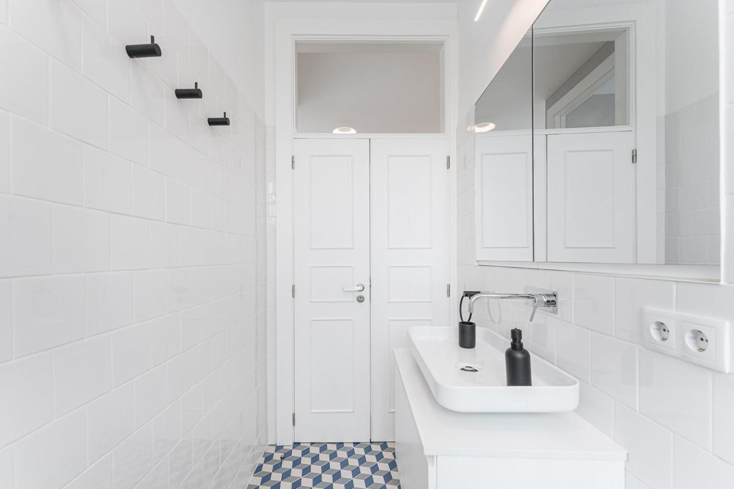 GuestReady - Colorful Apt near 24 de Agosto Station Porto Exterior foto